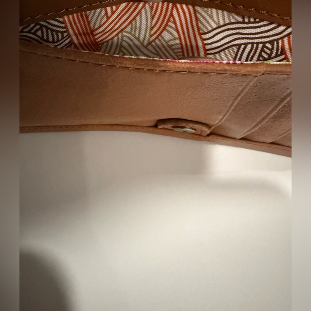 The Sak light brown leather wallet w/ colorful stripes on front (read) - Picture 9 of 14
